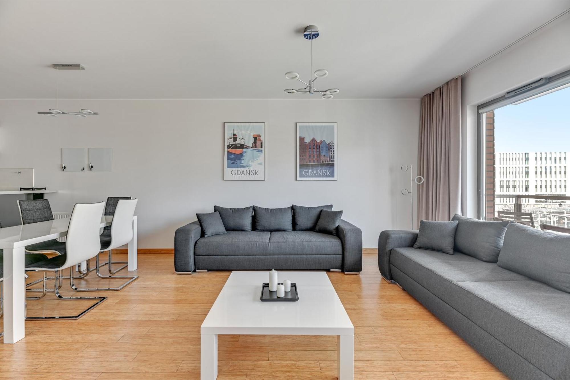 Waterlane Riverside - Spa, Pool, Gym & Parking By Downtown Apartments グダニスク 部屋 写真