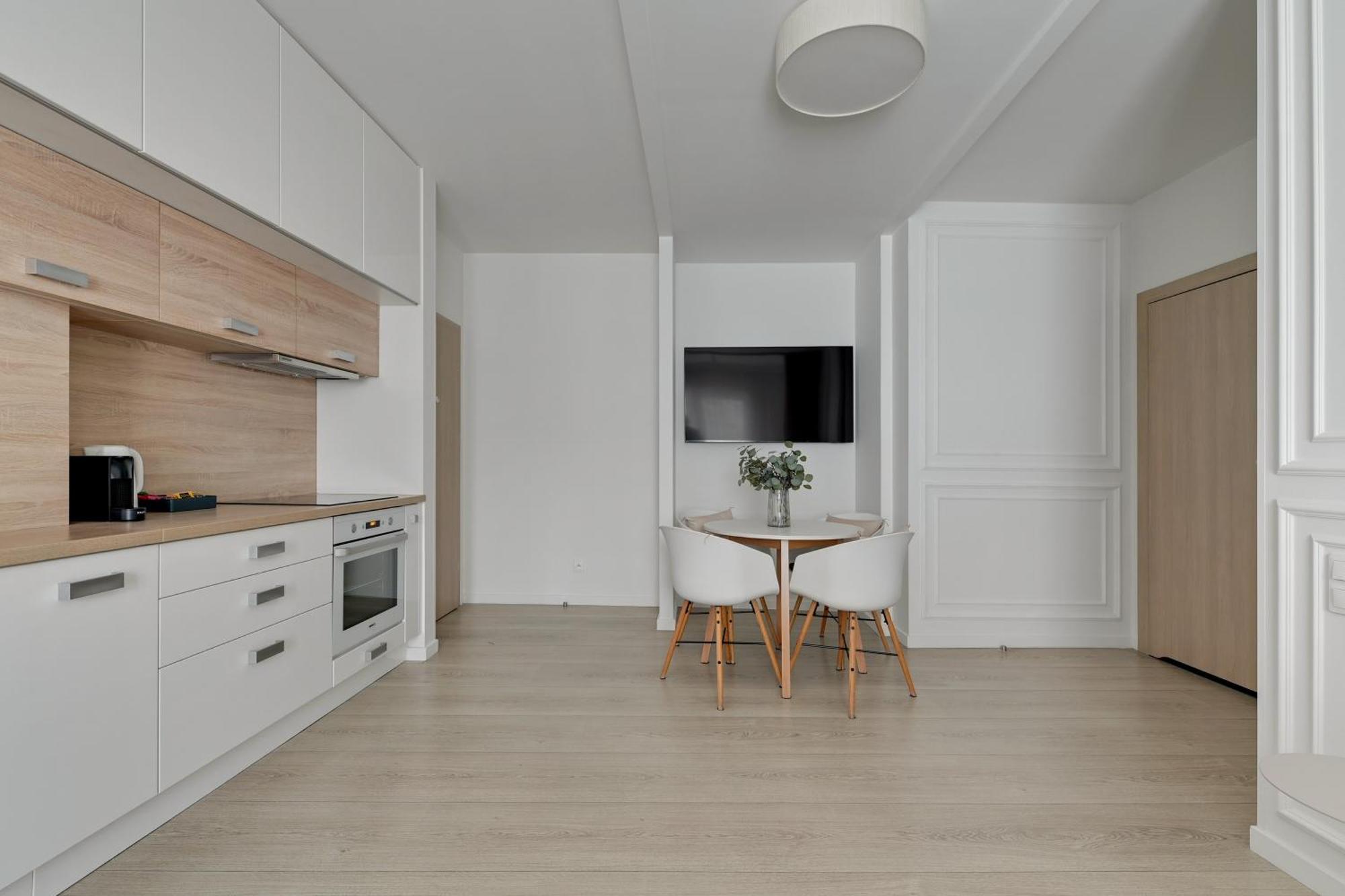 Waterlane Riverside - Spa, Pool, Gym & Parking By Downtown Apartments グダニスク 部屋 写真